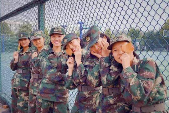 女生高考350也能当“士官”，需满足哪些条件？22届考生记得收藏