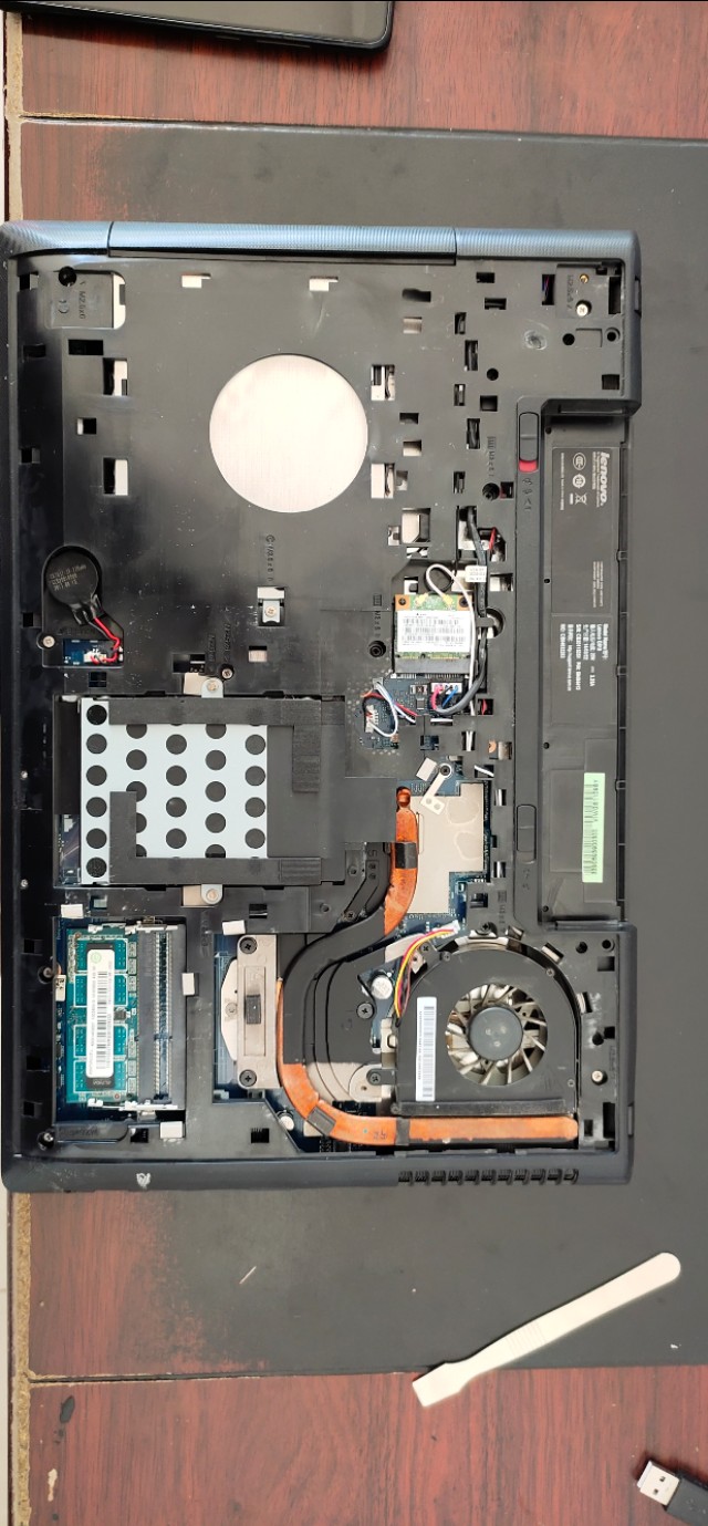 笔记本怎么清灰联想y400拆机图解