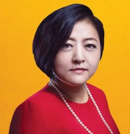 刘强东事件第3年，奶茶妹妹章泽天的机智，让人瞠目结舌