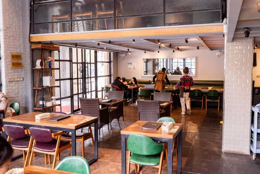 这条魔鬼美食街从头走到尾，我胖了10斤（上）