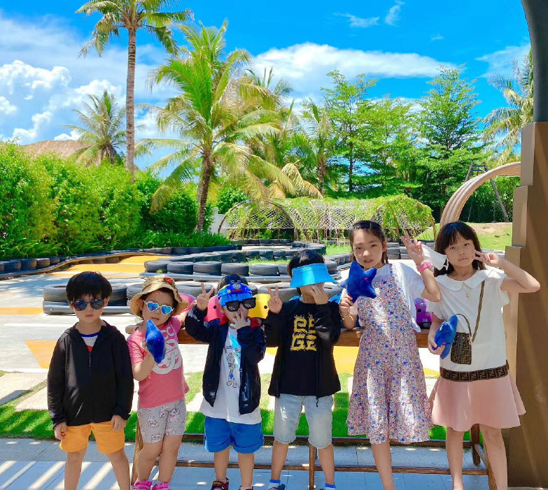 费尽心思挤进贵妇圈？钮钴禄·杨颖人脉不断升级，野心到底是啥？