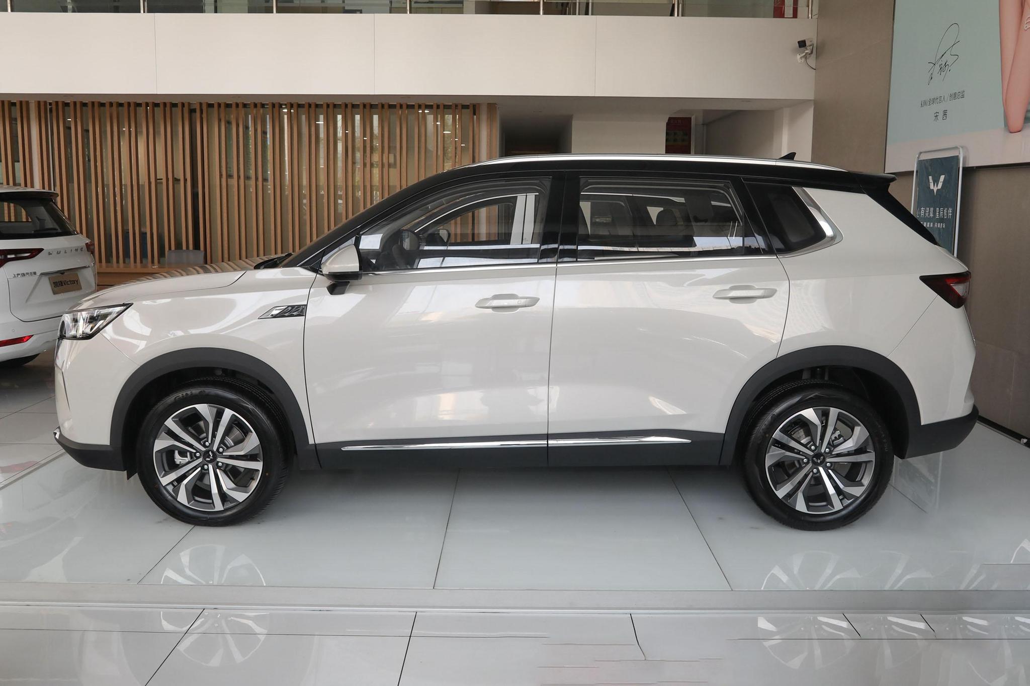 上班族买SUV，选这3款不会错，落地10来万，1.4T配6AT，懂车之选