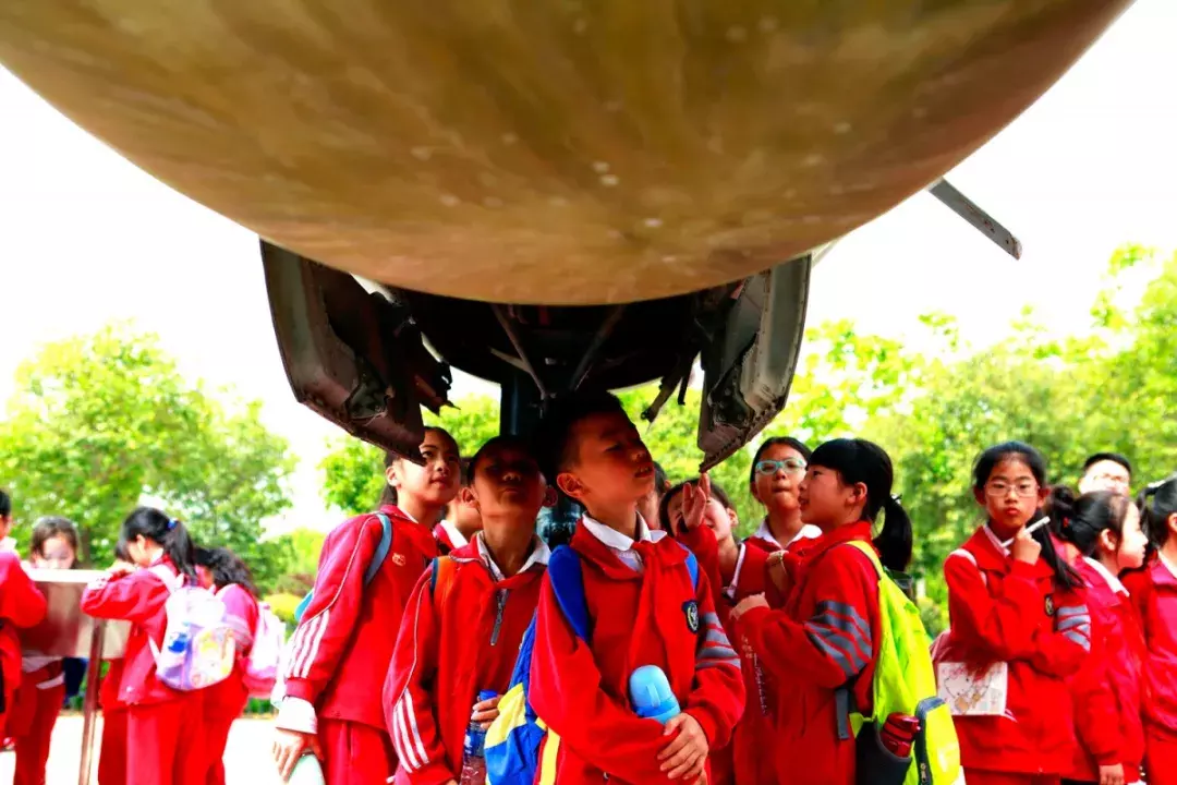 星辰大海,与你同往——西安高新国际学校给孩子一个“航天梦”,向着浩瀚星辰出发