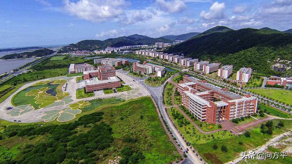 吉林大学：美术艺考生绘画和艺术设计备考录取注重统考技巧