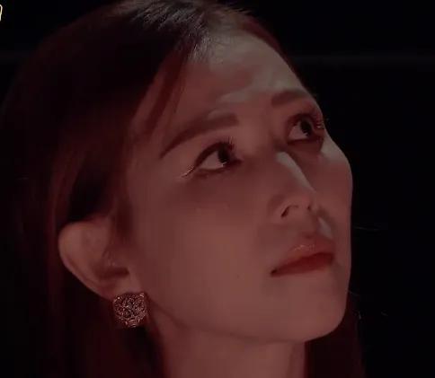 “女强男弱”，张晋凭什么能追到蔡少芬，看人品就知道了