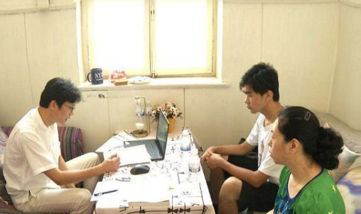 浙江考生高考672分，死活不愿意报考浙大，父母叹息：后悔就晚了