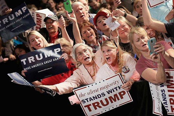 特朗普的传奇人生：他是地产富二代，娱乐明星，也是美国总统