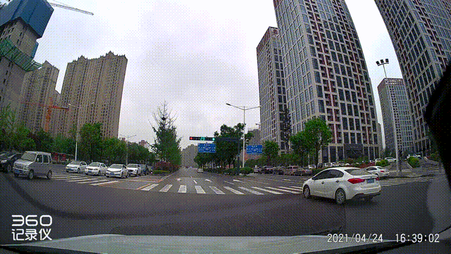 618在即，行車記錄儀怎么選？四大品牌四款主流行車記錄實測