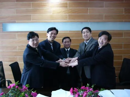 中国500强的股权争夺：看守所里签下股权转让，公司资产全部掏空