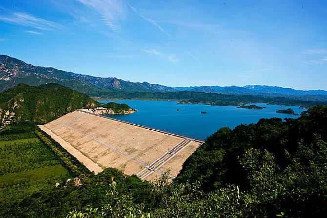 赏秋时节 </p><p>　　 打卡京郊这10条乡村公路，藏着北京最美的秋天