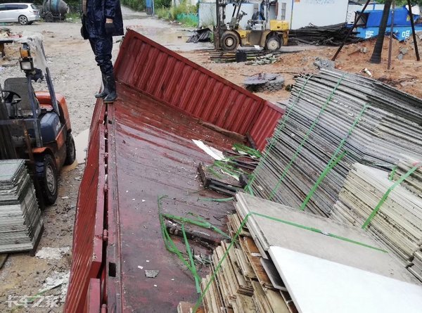 陷车后的解决办法，对了叫机智错了叫添乱，看老司机如何脱困