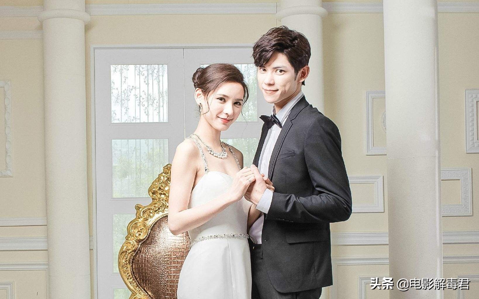 主打的是青春萌系偶像剧,由"御姐女王"戚薇担任监制,张予曦,mike,陈