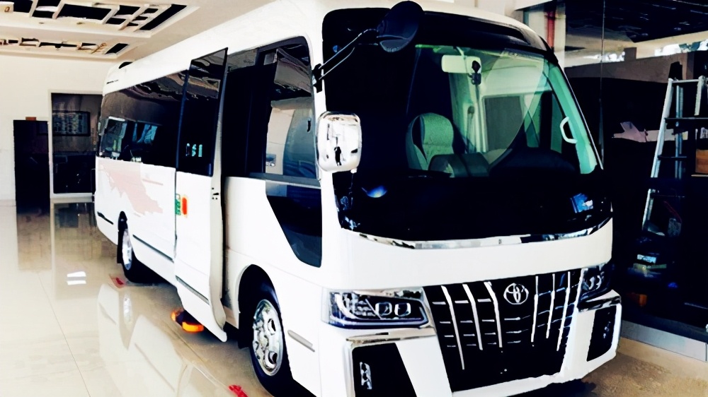 丰田考斯特12座价格 考斯特蒙娜丽莎版报价