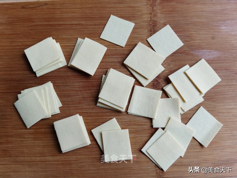 成本便宜，做法简单，豆皮的殿堂级做法