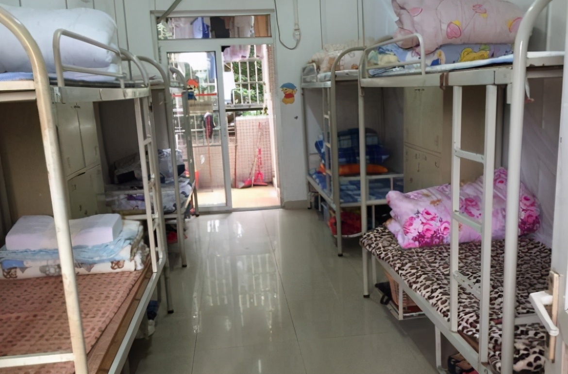 大学宿舍被分为“五个等级”，三等颇受喜爱，一等高端却屡遭吐槽