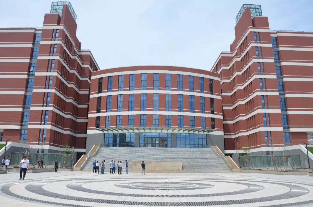 二本也有部属高校？两所二本部属学院，文理都能报，还能升大学