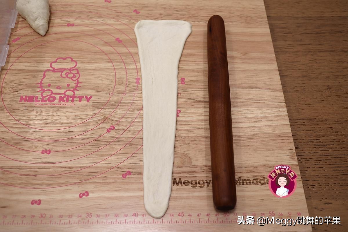 终于找到面包柔软拉丝的好方法，放3天都不硬，再也不怕挨饿了