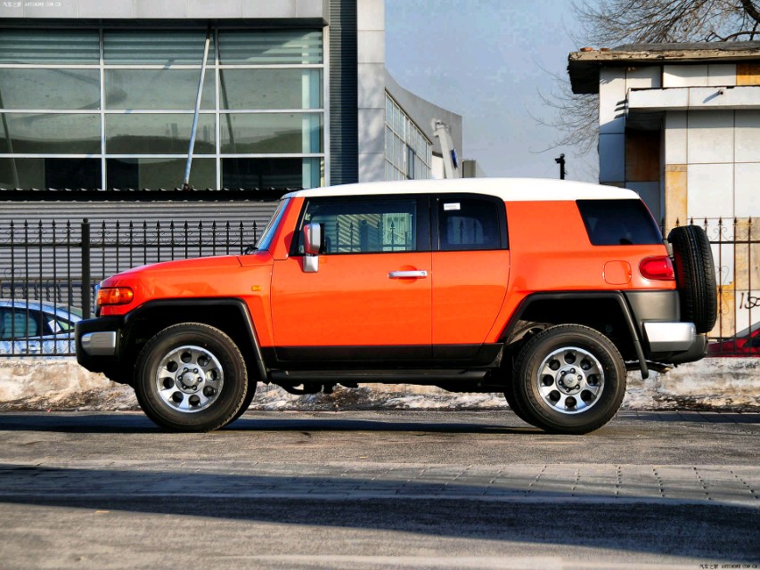 奔驰u5000(求大家帮我组建一个车队) - 四帝国车市