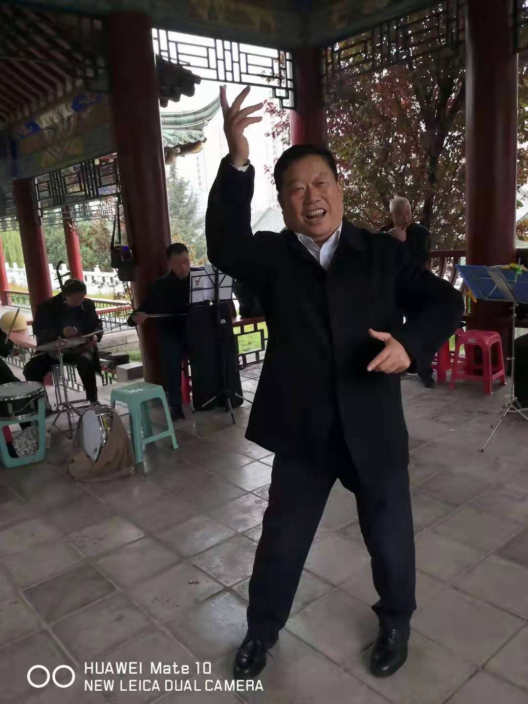 唱歌好处多多：每天开心，寻找乐趣，请积极加入其中