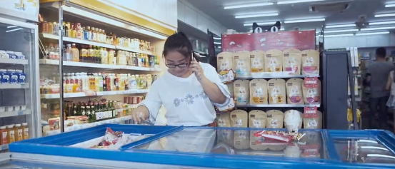 我在老家开天猫小店，日营收2万元，只用了3年便买房买车