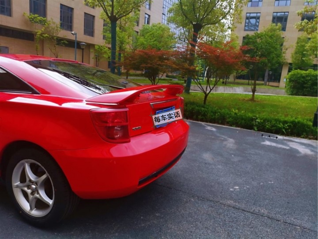 复古经典跑车丰田celica gts