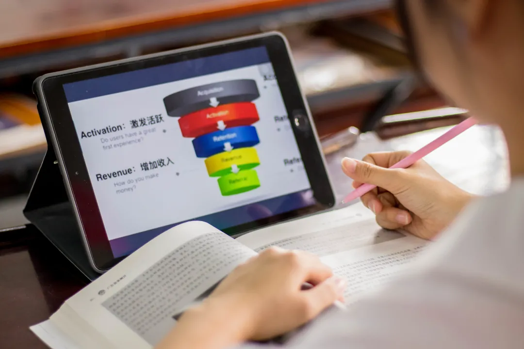 未来高校新基建，教育在云上迭代