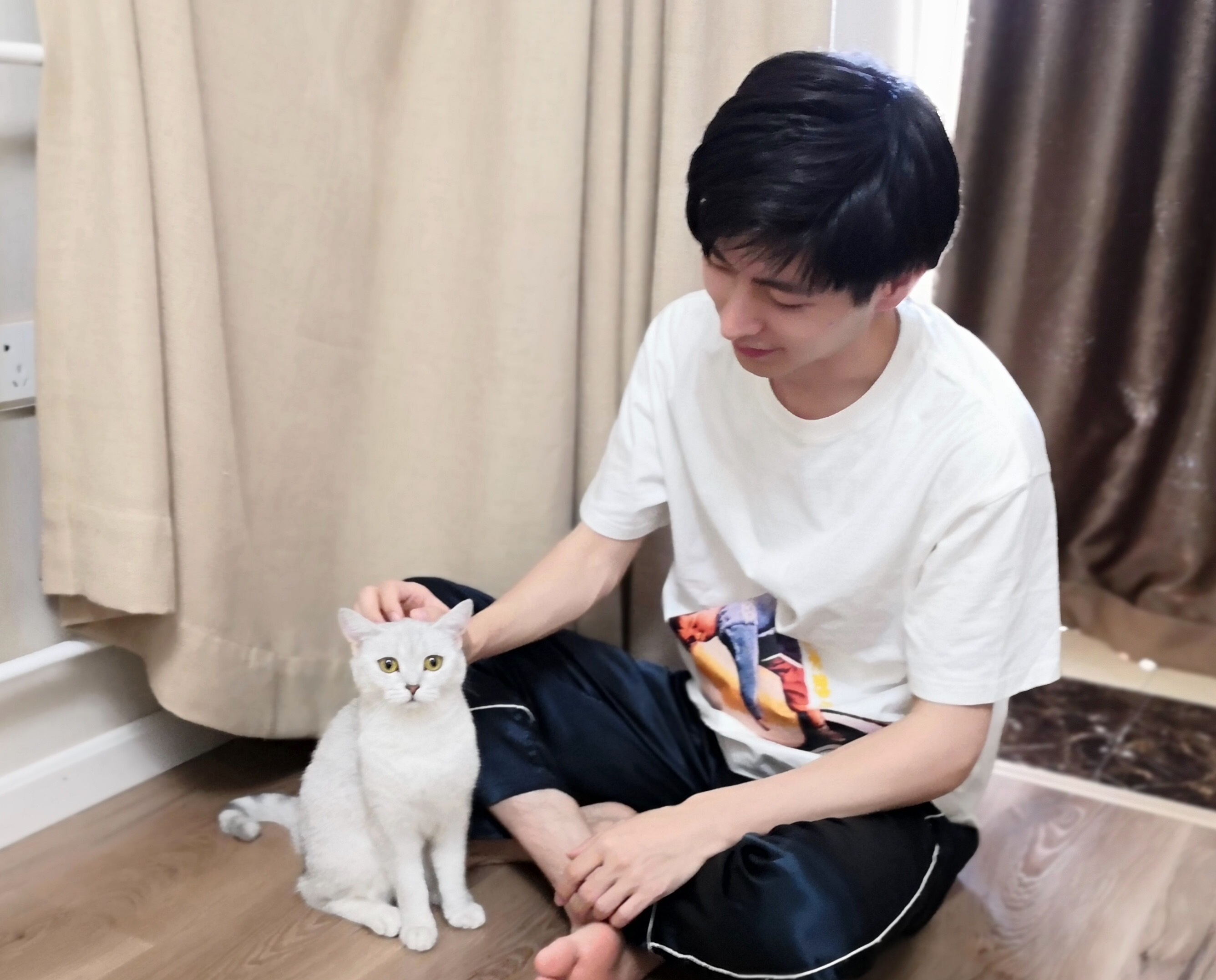 被汪涵称为“北大江直树”，这位高考状元毕业后去了世界五百强