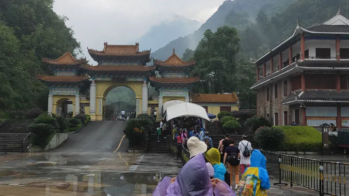贵州十日自驾游之旅(附美景照片及攻略)