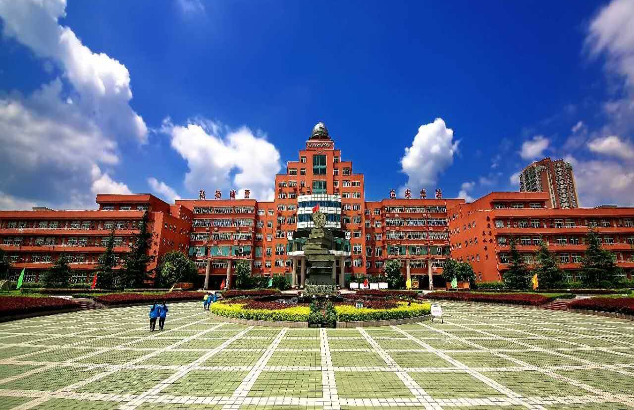 四川南充五所高中2020高考，南充高中、南部中学，瓜分市文理状元