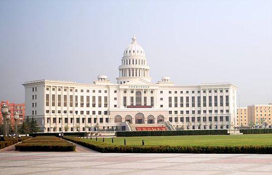 李书福旗下的五所大学