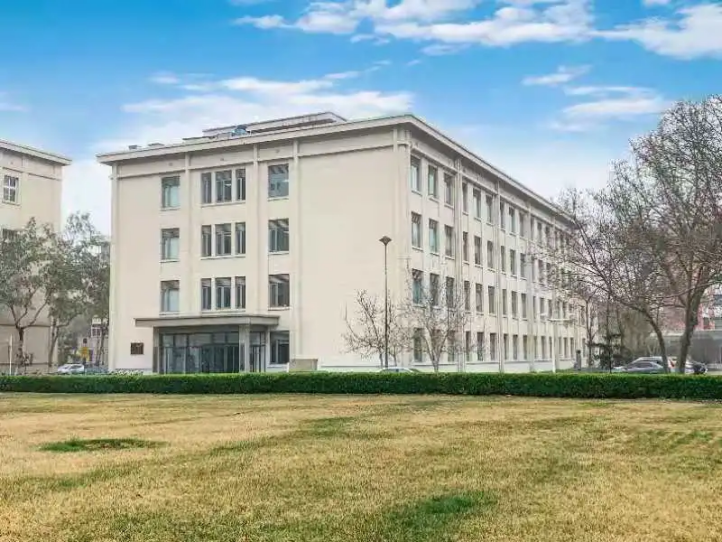 走出多位院士，毛主席、周总理、习总书记曾来视察！南开这栋“楼”国际知名