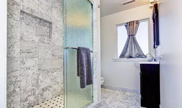 瓷砖行业到底有多暴利？关门的瓷砖店主来告诉你真实答案