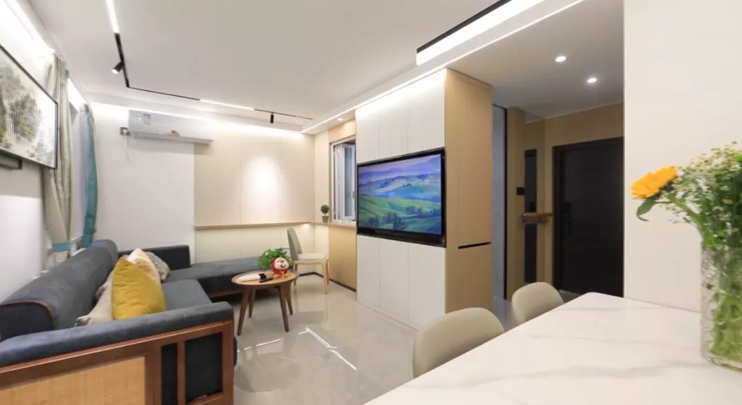 这房子暗得我看不下去了！改造之后变八口阳光之家