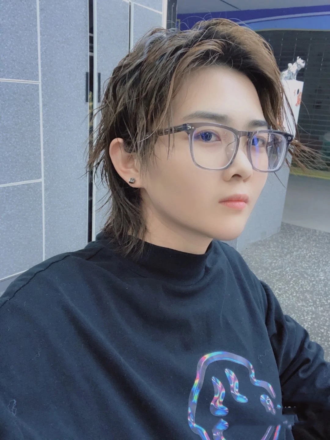 长发发型名称(男生长头发有哪些好看的发型,试试这几种,清爽又帅气)