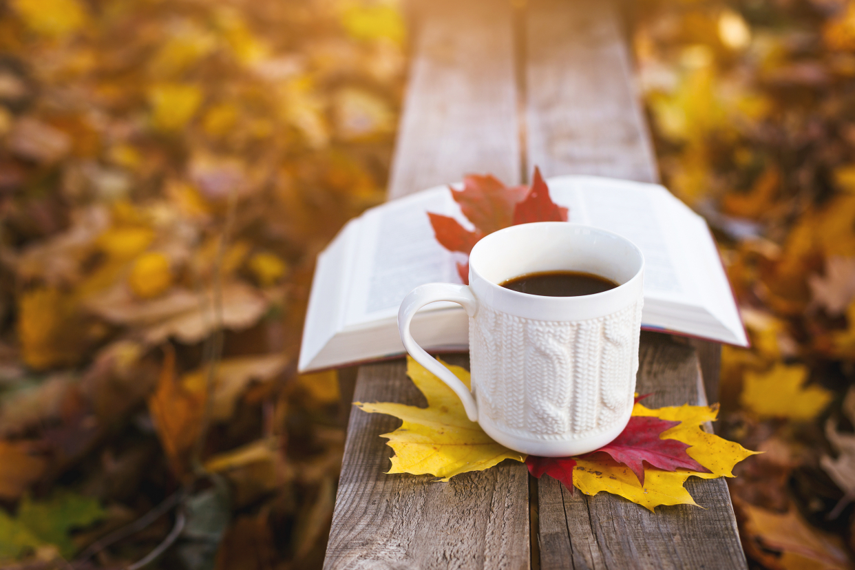 散文：一怀秋之私语，一杯午后的咖啡(咖啡情感励志文学)