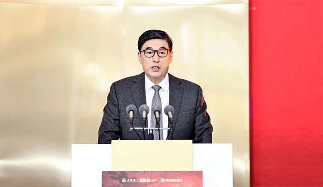 毛阿敏丈夫解直锟：从印刷厂工人到身价万亿，生活低调热衷做慈善