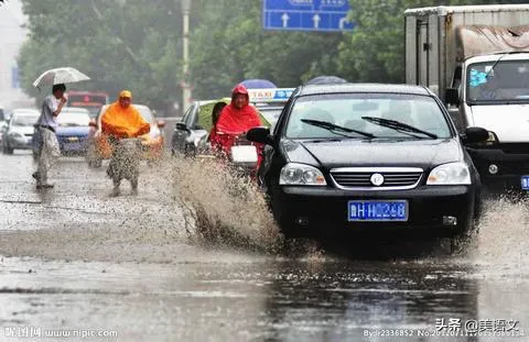 优秀习作--雨中即景