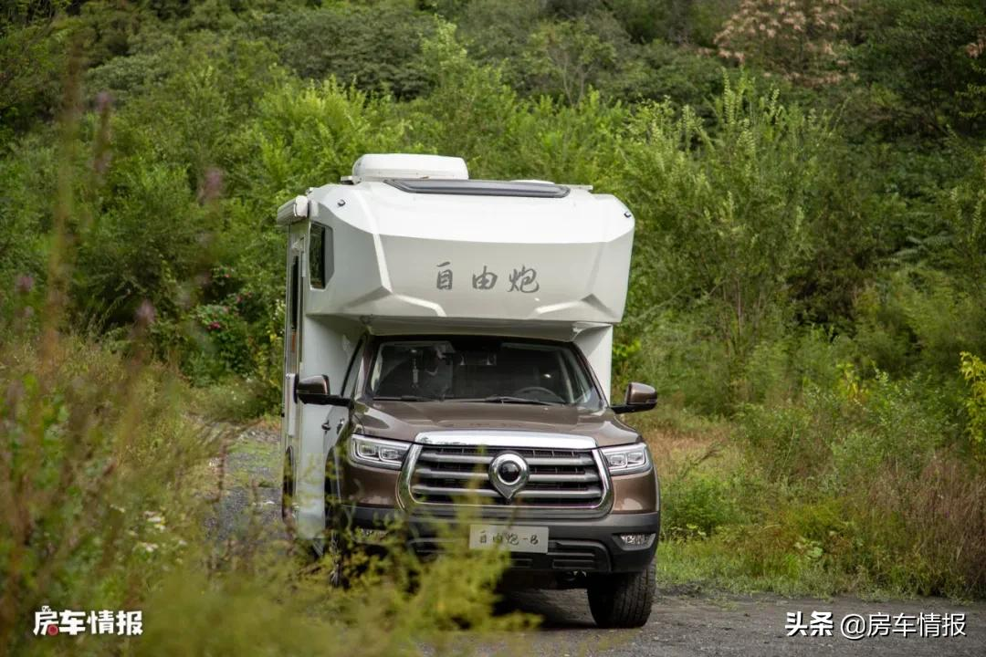 新款長城炮房車實拍20t8at帶四驅有後鎖拖家帶口也能去撒野