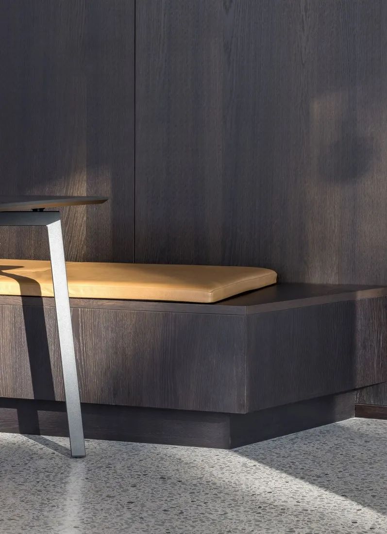 嘉士伯新总部大楼，可回收的黄铜外立面，示范了真正可持续理念