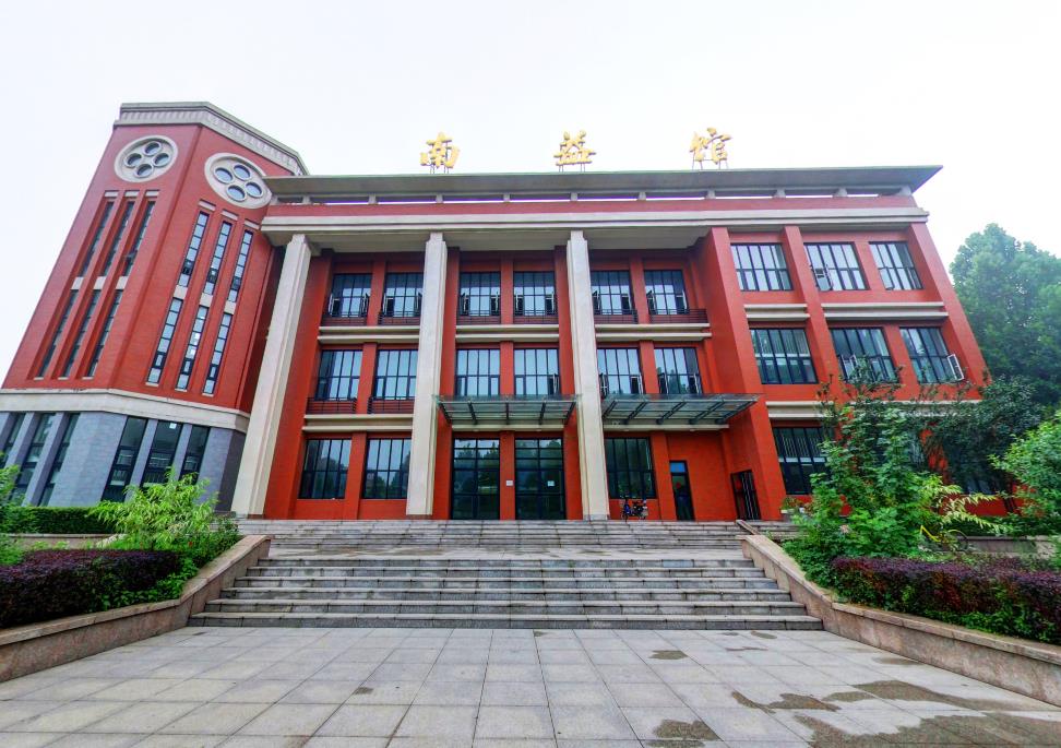行业背景的高等职业院校,前身是1951年的济南铁路管理局中级技术学校
