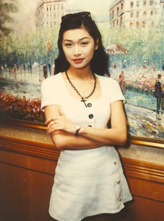 别再假装性感了，这6位女港星告诉你，什么才叫“媚而不俗”