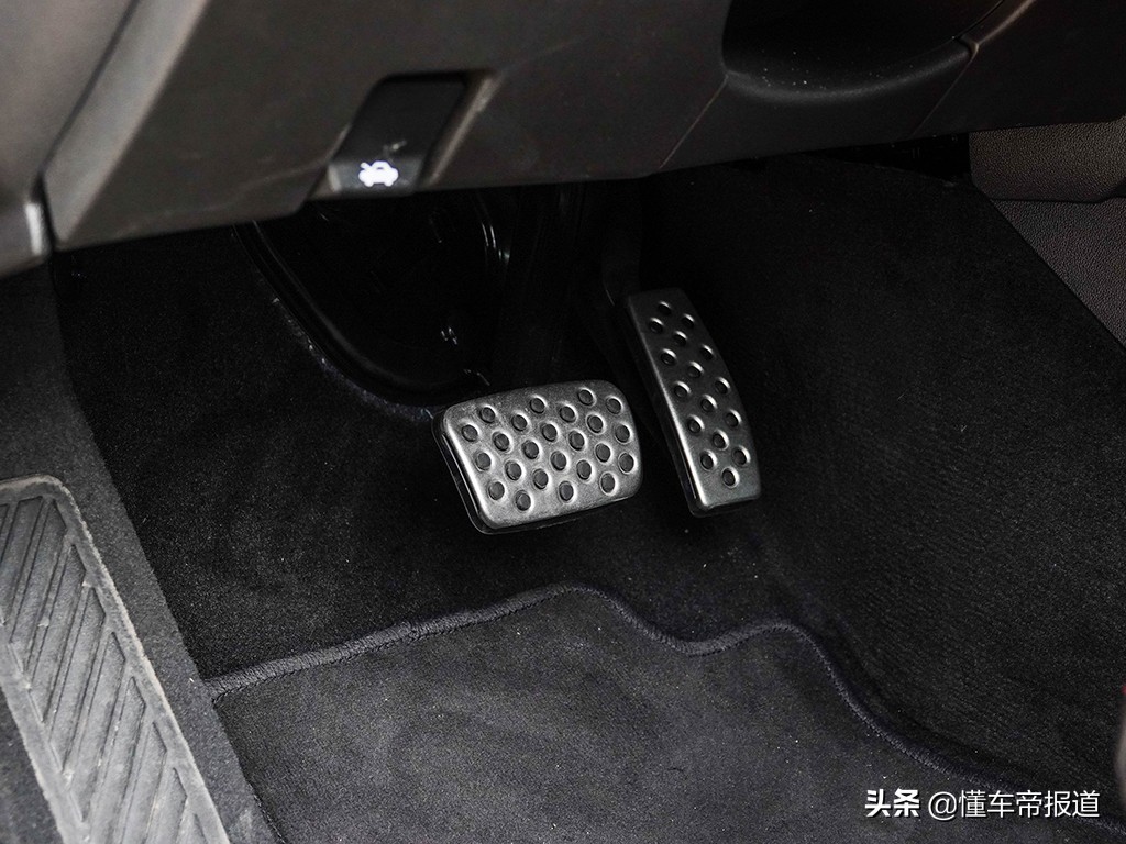新车 | 花25万轻松兼顾运动和家庭 试驾别克君威GS