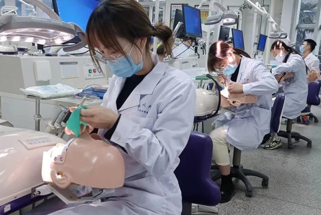 四川大学一寝室，6名女生集体保研名校，网友称赞才华与美貌兼备