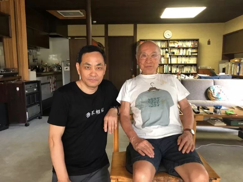 谷川俊太郎的想象宇宙：用平静写出人类共同的生命困惑