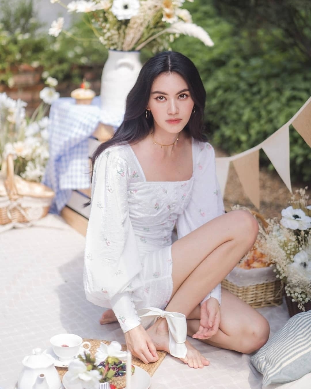 美景佳人如画,泰式辣妹maidavika,可盐可甜的古驰女孩