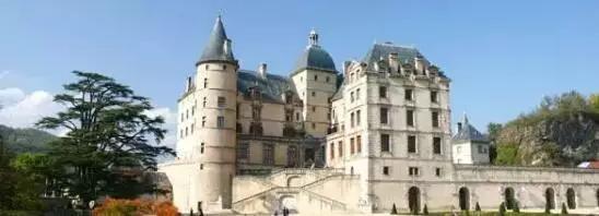 法国蔚蓝海岸大学怎么样？