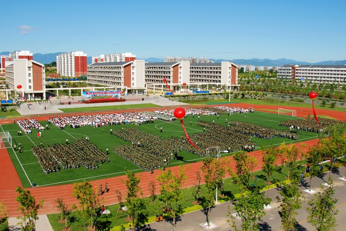 信义勤爱，思学志远：上海理工大学2021年美术艺考政策解读