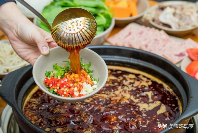 食尚街2期周年庆 </p><p>　　 三重豪礼、四店新开、千元大奖等你来！