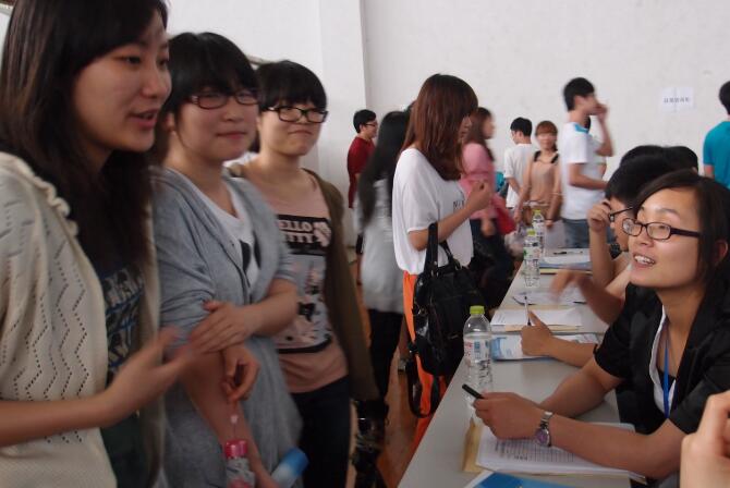 应届毕业生“简历”怎么写？记住这3点，轻松让你“脱颖而出”