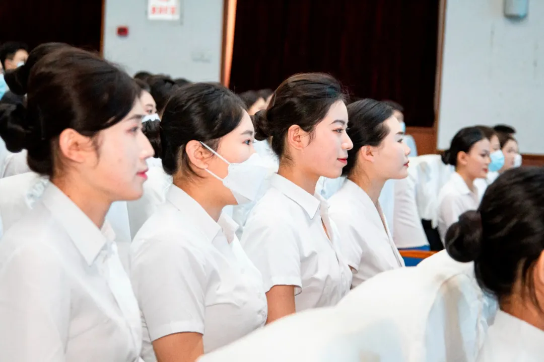 翔宇航空专家亲授面试秘籍,学子们自信满满开启就业季